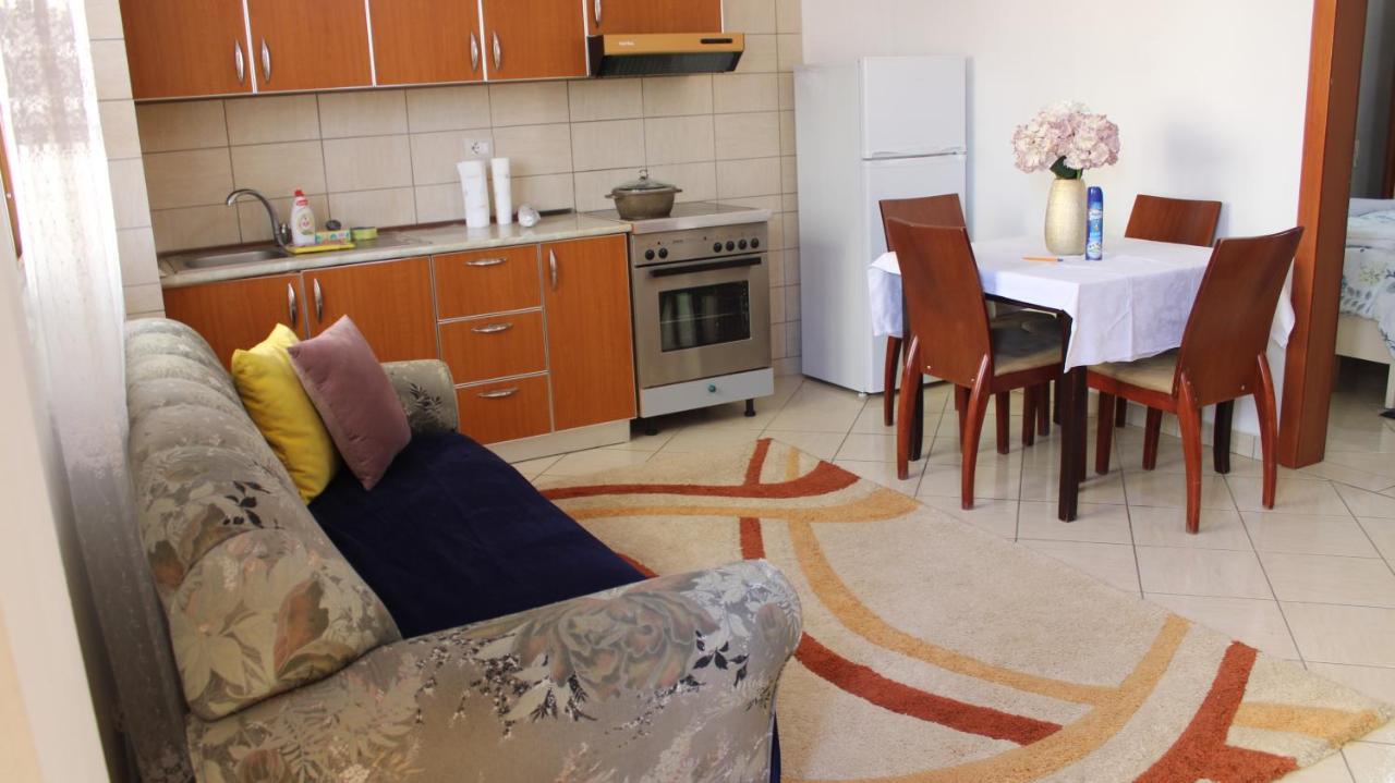 Bledi'S Cozy Apartment In New Blvd Tirana Exterior photo